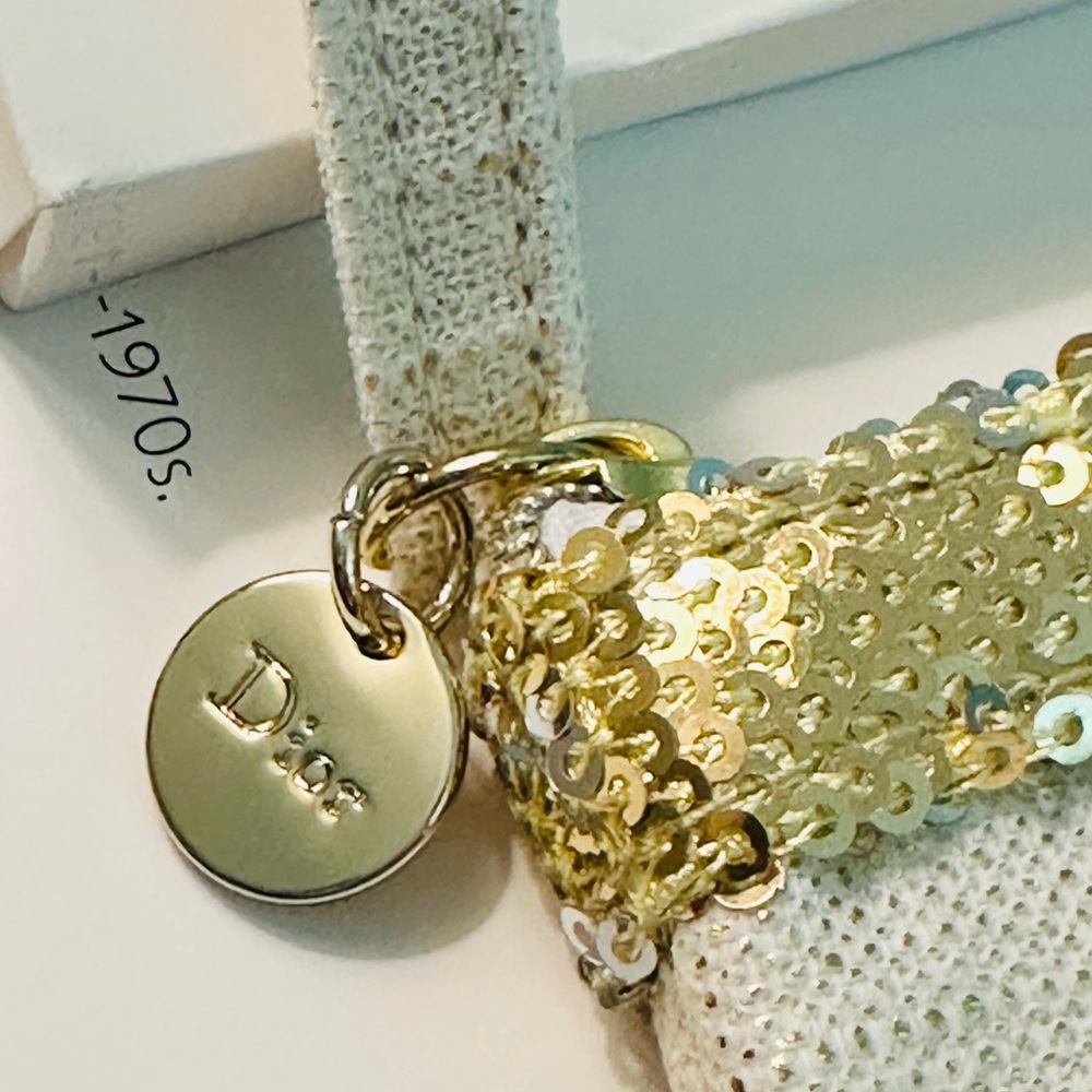 DIOR j’adore Gold Sequin Zipper Bag Pouch with Logo Charm + Box NIB - Picture 3 of 5